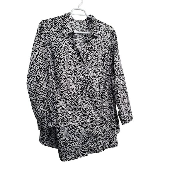 Avenue Tops - Soft by Avenue 30 32 Shirt Tunic Button Up Groovy Modern Trendy Shaped Fit